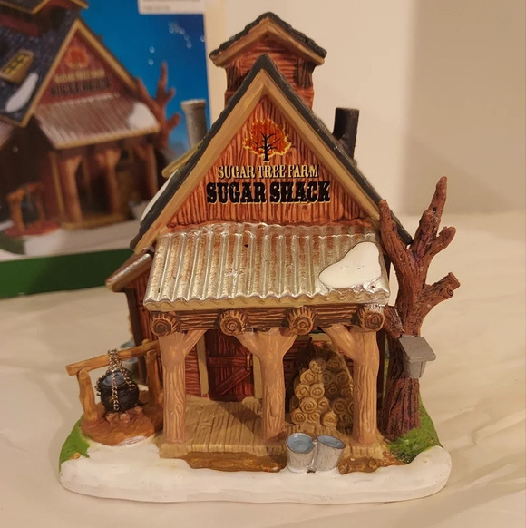 Lemax 2017 Sugartree Farm Sugar Shack Table Accent - Comes In Original Box - Picture 2 of 14